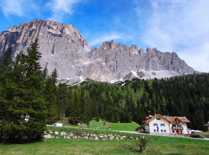 Bed & Breakfast Pian Schiavaneis Canazei